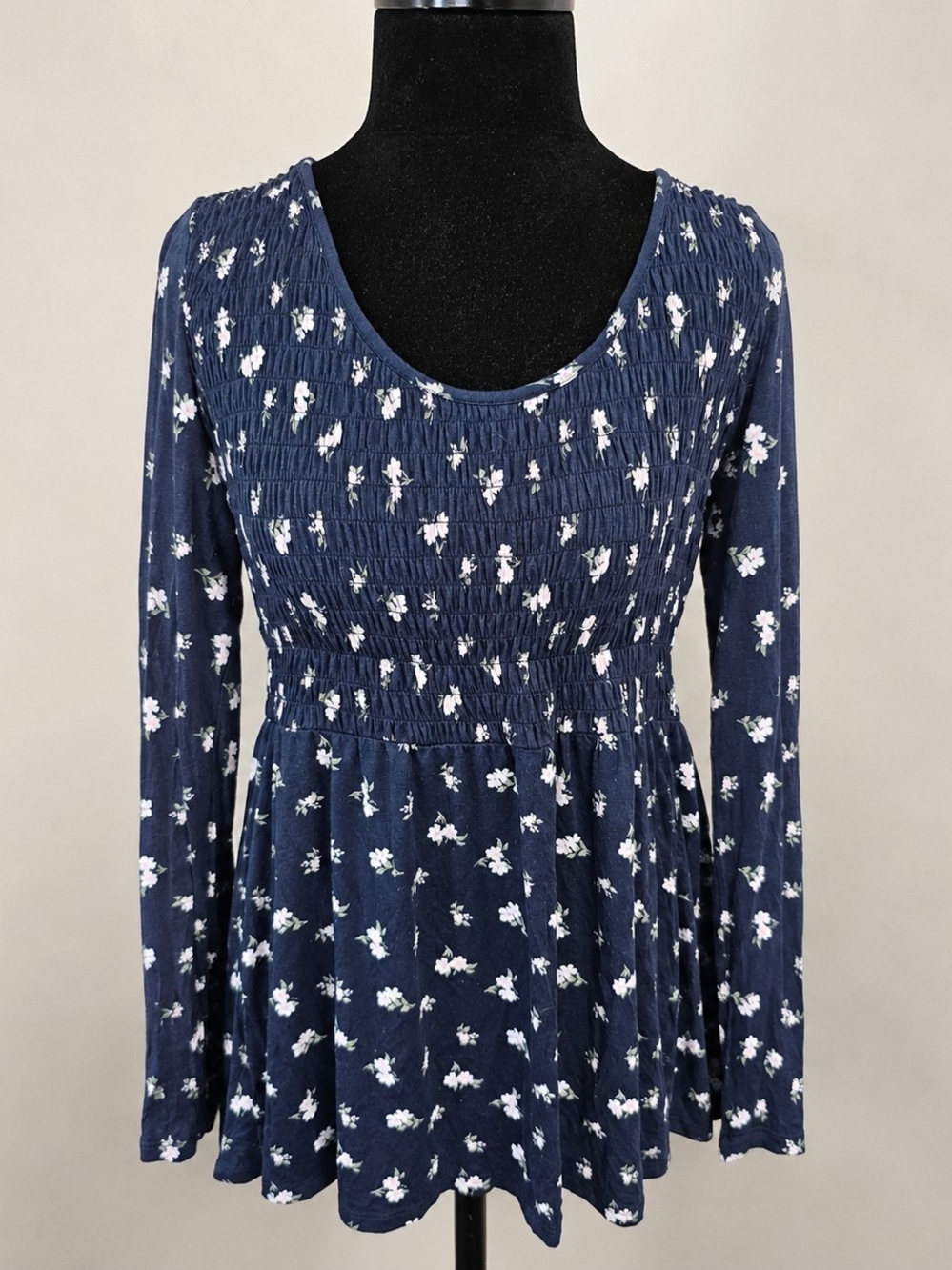American Eagle Cottagecore Floral Smocked Blouse Top Medium Romantic